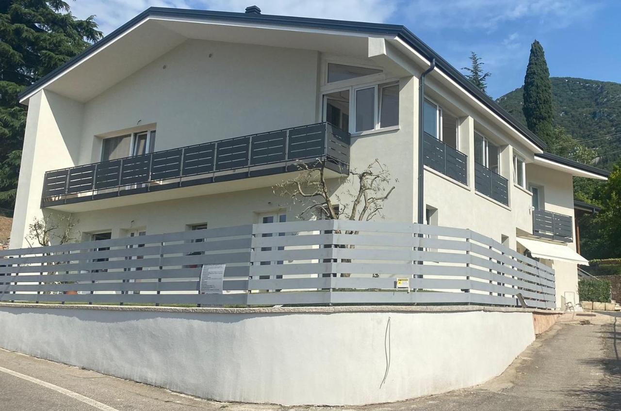 Ferienwohnung Garda 33 Caprino Veronese Exterior foto